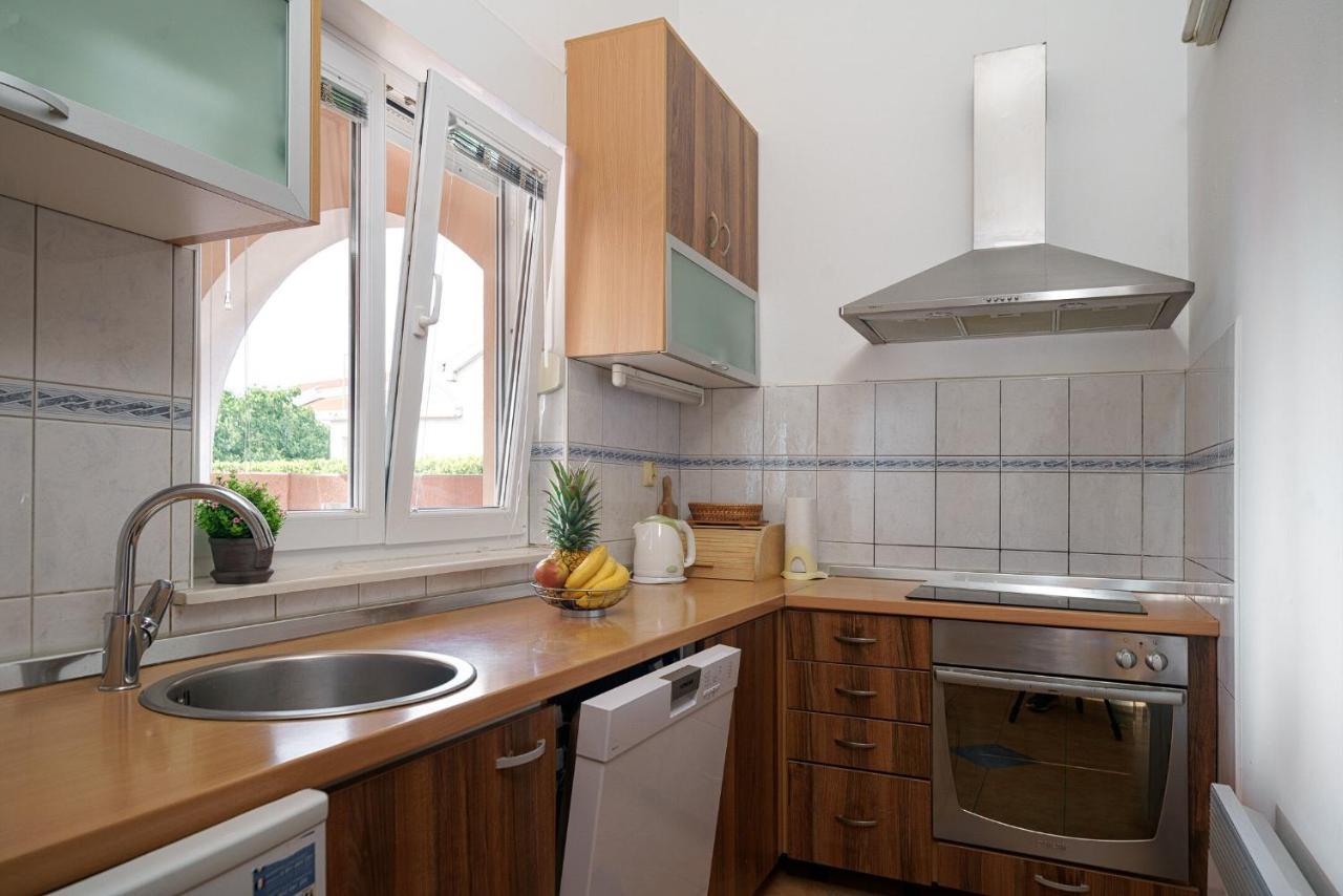 Apartmani Nedoklan Срима Екстериор снимка