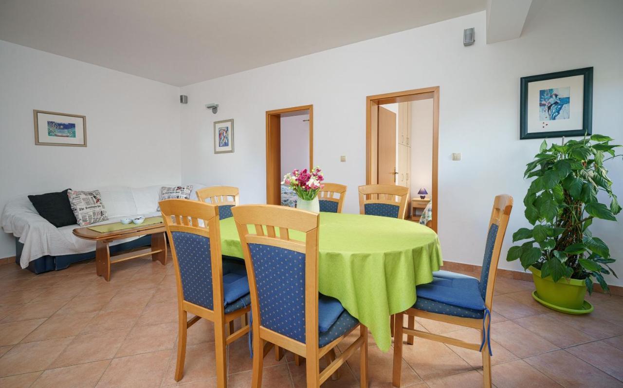 Apartmani Nedoklan Срима Екстериор снимка