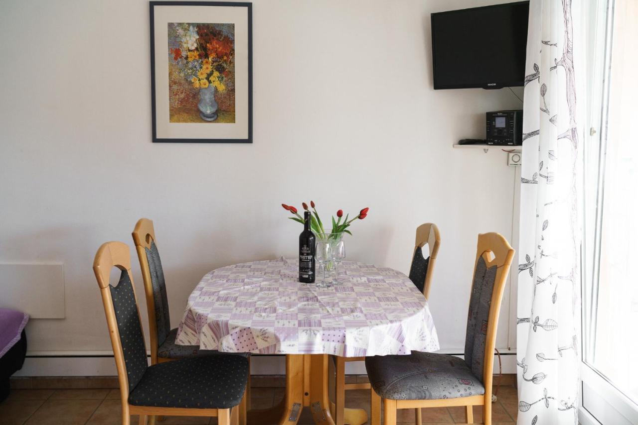 Apartmani Nedoklan Срима Екстериор снимка