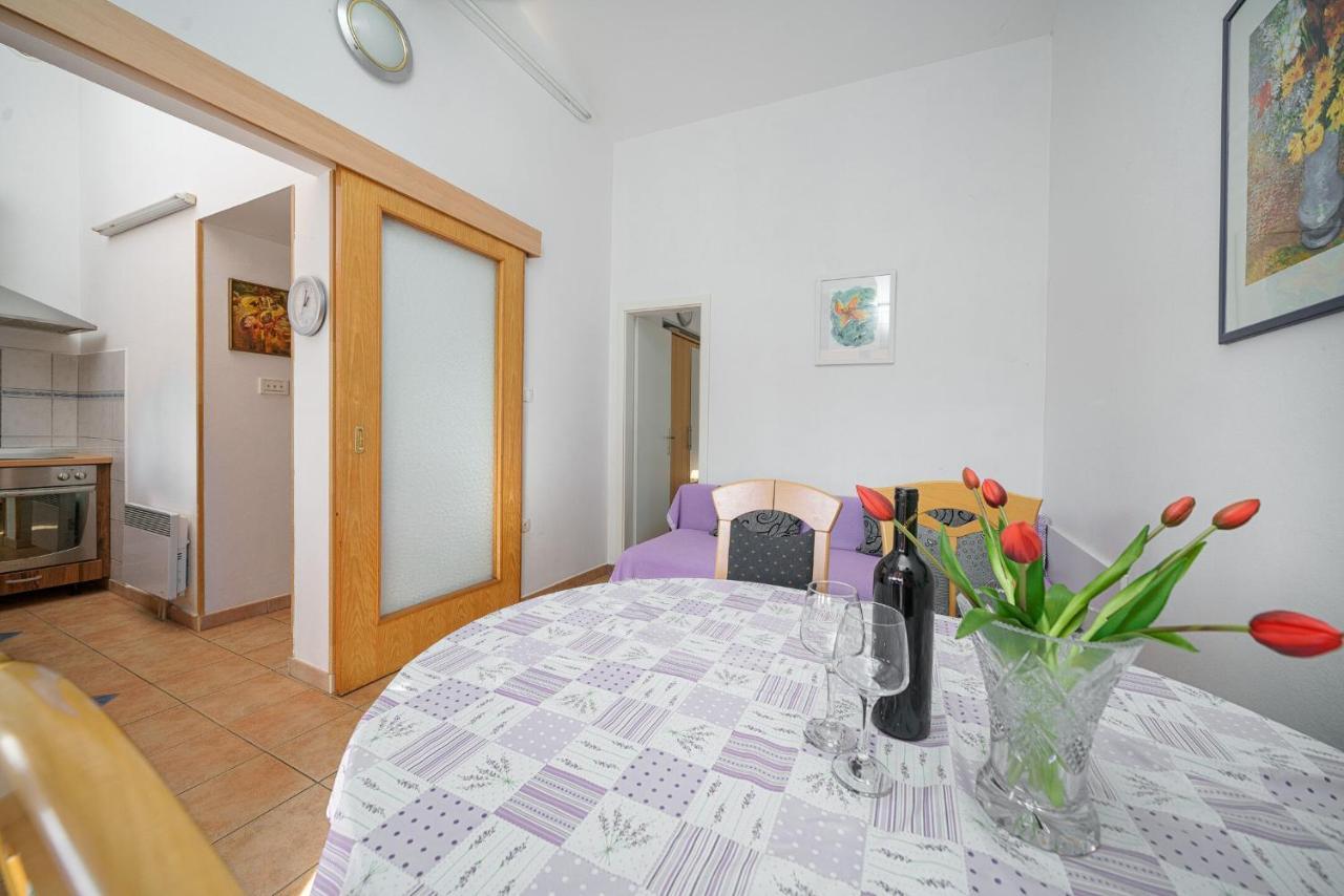 Apartmani Nedoklan Срима Екстериор снимка