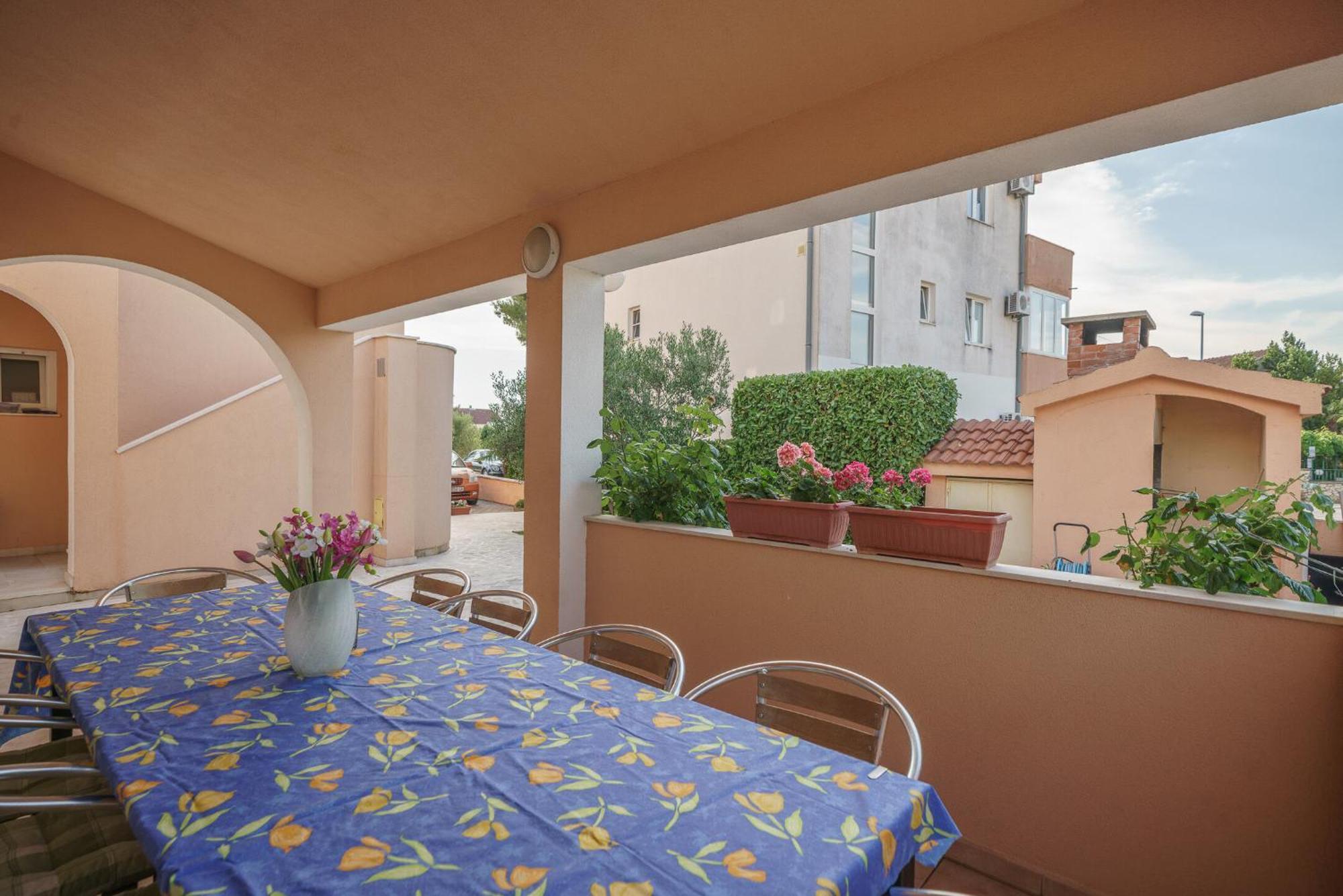 Apartmani Nedoklan Срима Екстериор снимка